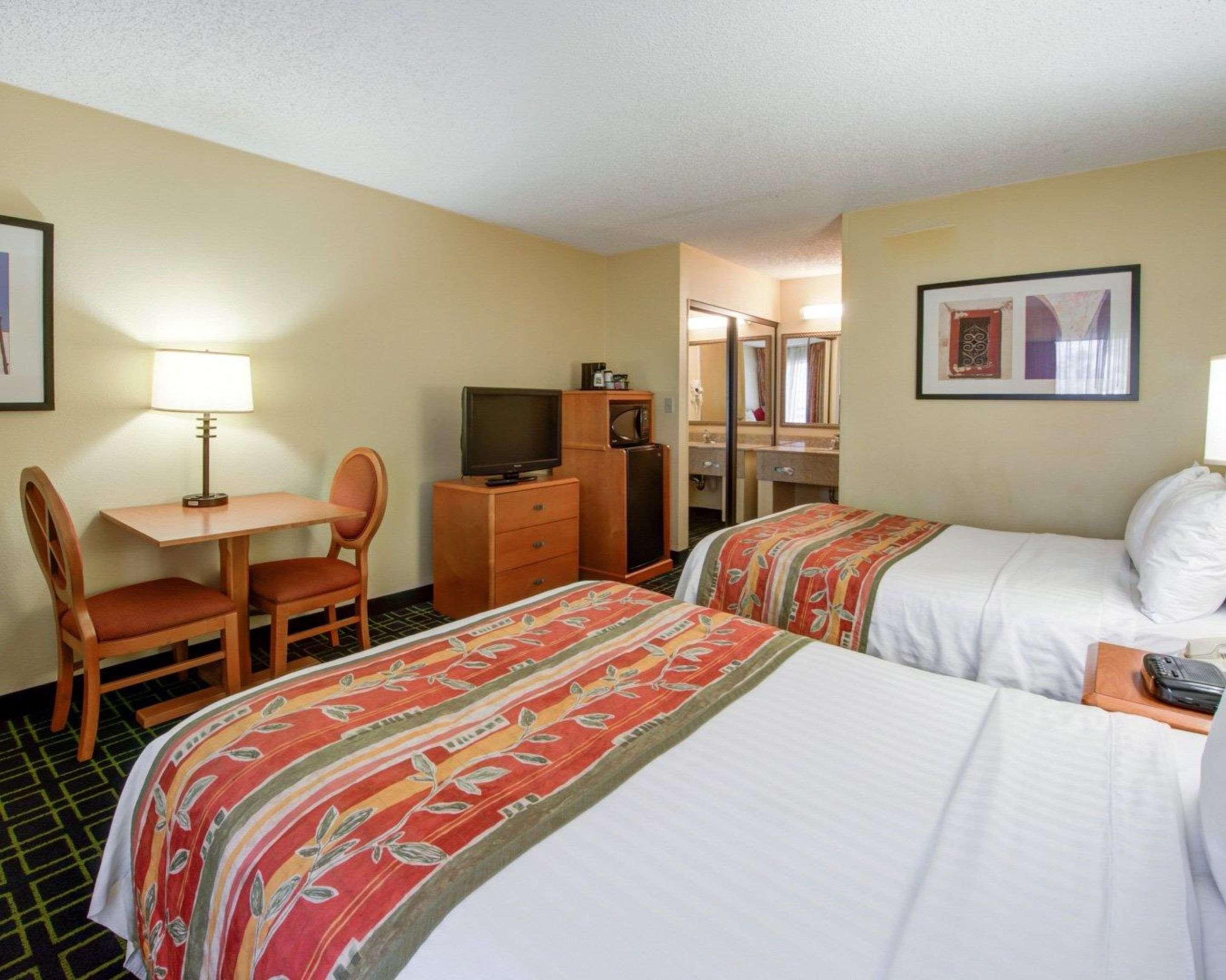 Inn Quality Anaheim Fullerton